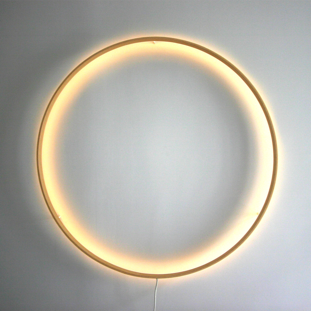 Circle store wall sconce